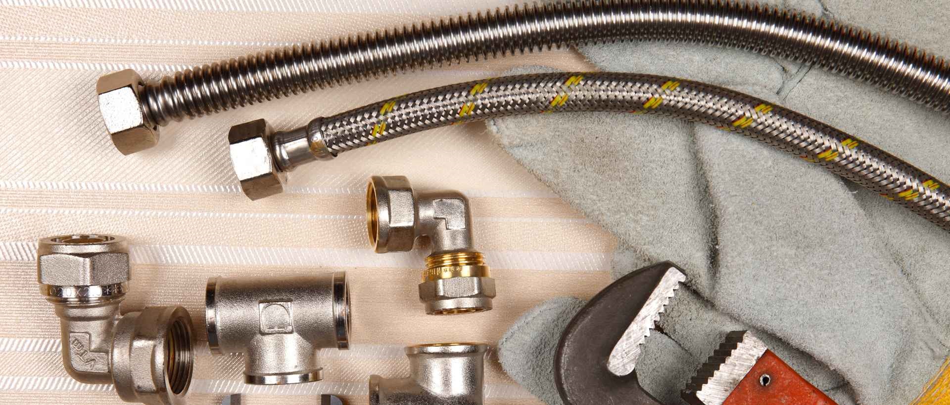 Emergency plumbers WC2